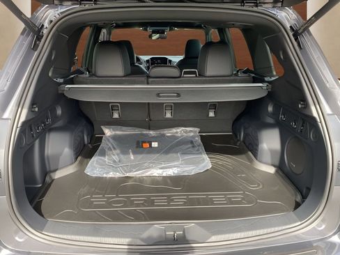 Used 2026 Subaru Forester Limited image 12