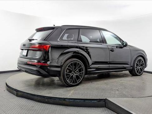 Used 2022 Audi Q7 3.0T Prestige image 8