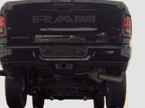 Used 2025 RAM 2500 Big Horn AWD/4WD image 16