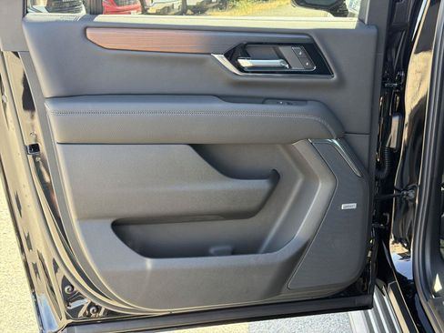 New 2026 GMC Yukon XL Denali RWD image 24