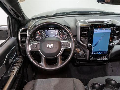 Used 2024 RAM 2500 Big Horn w/ Night Edition AWD/4WD image 11
