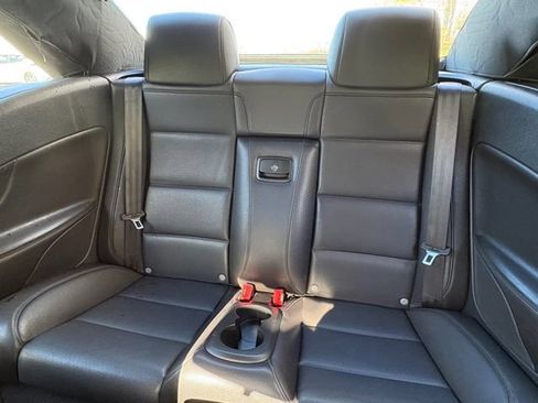Used 2013 Volkswagen Eos FWD image 20