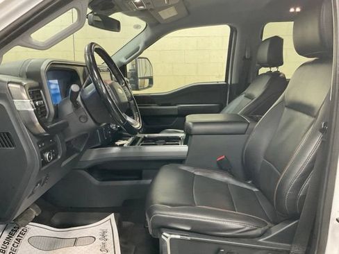 Used 2023 Ford F250 Lariat w/ Chrome Package AWD/4WD image 12