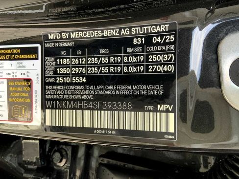 Certified 2025 Mercedes-Benz GLC 300 4MATIC image 25