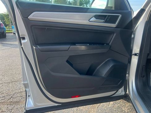 Used 2018 Volkswagen Atlas SE AWD/4WD image 10