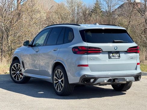 Used 2026 BMW X5 xDrive50e w/ Executive Package AWD/4WD image 4