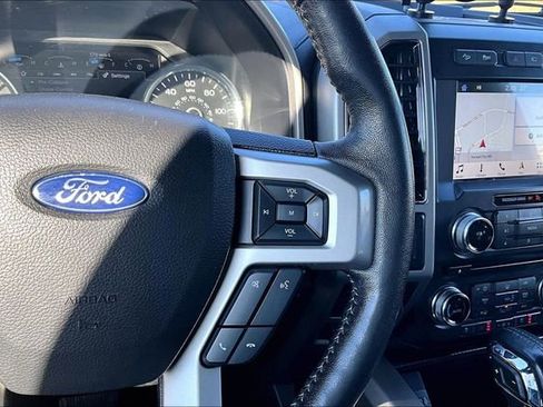 Used 2018 Ford F150 Lariat w/ Equipment Group 502A Luxury image 13