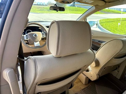 Used 2009 Nissan Quest S w/ Drivers Pkg image 12