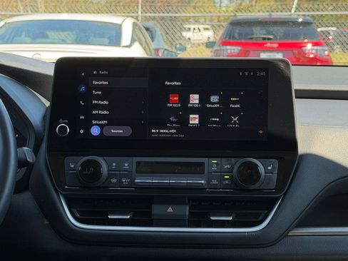 Used 2025 Toyota Grand Highlander FWD image 20