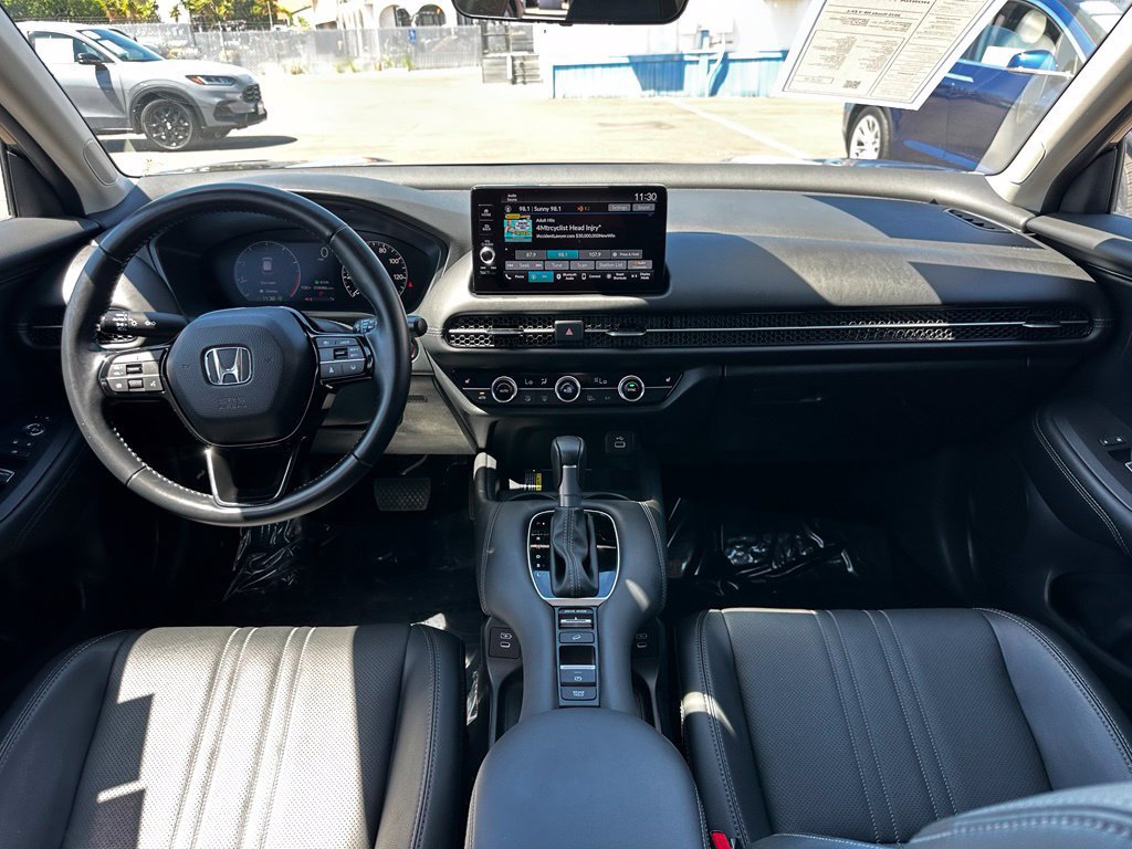 Certified 2025 Honda HR-V EX-L image 17