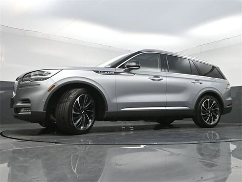 Used 2021 Lincoln Aviator Reserve w/ Equipment Group 202A image 34