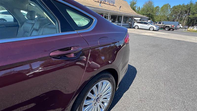 Used 2013 Ford Fusion Energi SE w/ Driver Assist Pkg FWD image 14