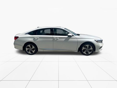 Used 2020 Honda Accord EX-L image 9