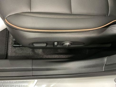 New 2026 Buick Envista Avenir FWD image 13