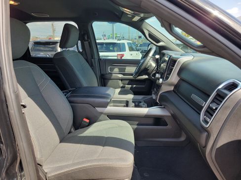 Used 2020 RAM 3500 Big Horn w/ Level 2 Equipment Group image 30