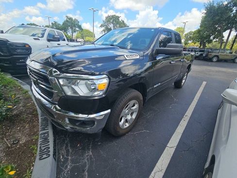 Used 2019 RAM 1500 Big Horn RWD image 1