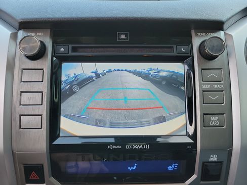 Used 2018 Toyota Tundra Limited image 17