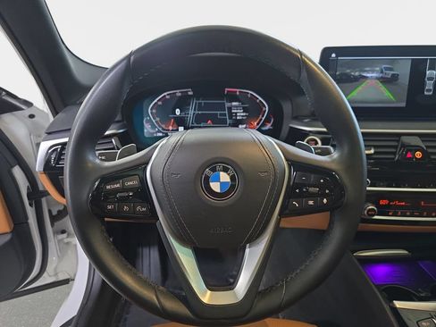 Used 2023 BMW 530i w/ Convenience Package RWD image 19