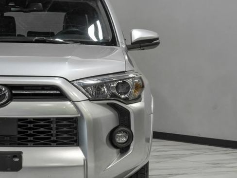 Used 2021 Toyota 4Runner SR5 Premium AWD/4WD image 71