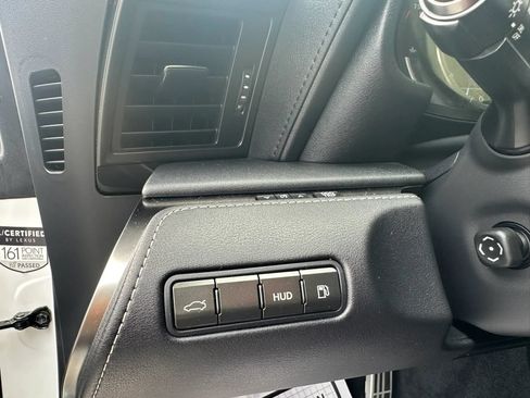 Used 2018 Lexus LC 500 Coupe w/ Sport Package RWD image 28