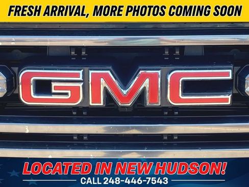 Used 2021 GMC Sierra 1500 AT4 w/ AT4 Premium Package AWD/4WD image 11