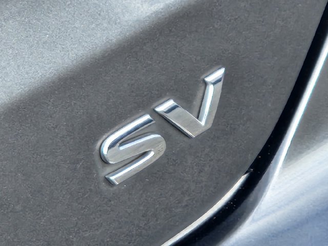 Used 2024 Nissan Kicks SV FWD image 11