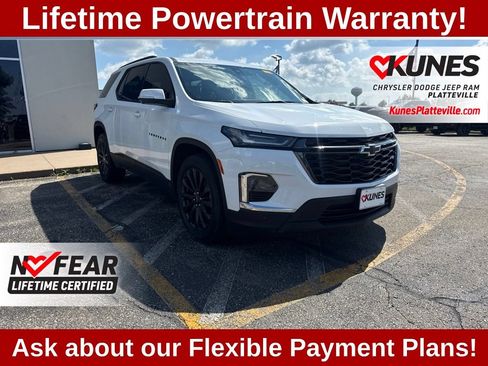 Used 2023 Chevrolet Traverse RS AWD/4WD image 1