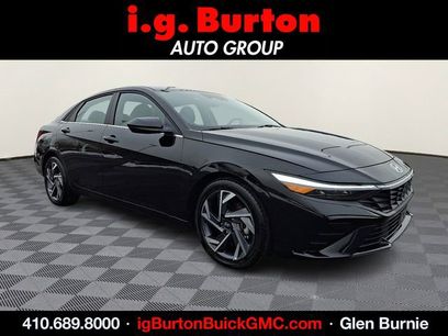 Used 2025 Hyundai Elantra SEL