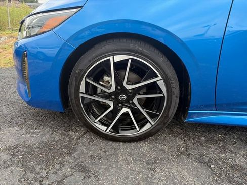 Used 2024 Nissan Sentra SR w/ SR Premium Package FWD image 27