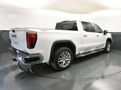 Used 2021 GMC Sierra 1500 SLT AWD/4WD image 36