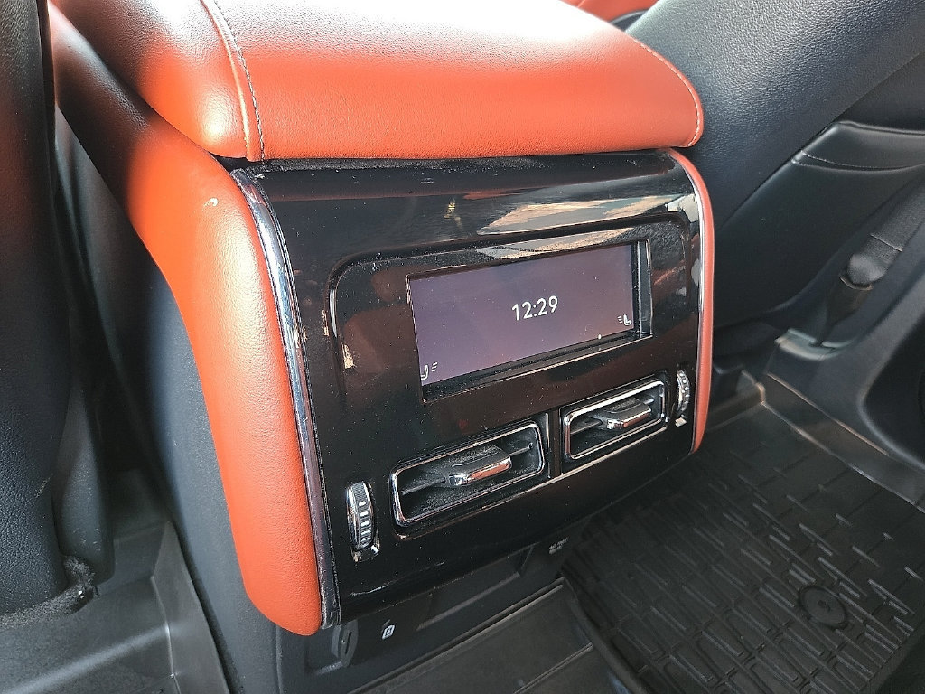 Used 2025 Lincoln Aviator Reserve w/ Equipment Group 201A AWD/4WD image 11
