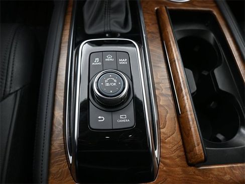 Certified 2023 Nissan Armada SL w/ Captain's Chairs Package image 4