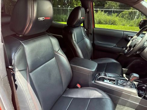 Used 2023 Toyota Tacoma TRD Pro AWD/4WD image 12