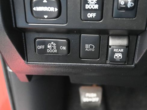 Used 2019 Toyota Tundra SR5 image 15