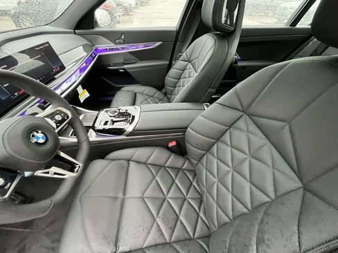 New 2026 BMW 740i xDrive w/ Premium Package AWD/4WD image 13