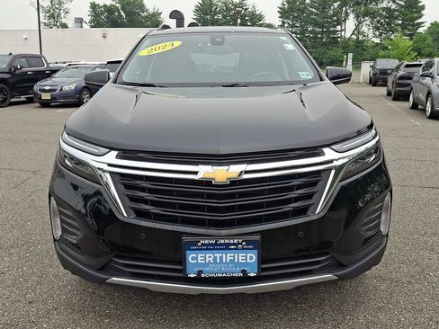 Certified 2024 Chevrolet Equinox LT AWD/4WD image 2