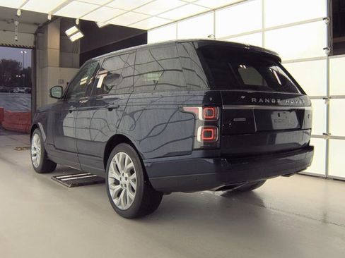 Used 2018 Land Rover Range Rover Supercharged image 4