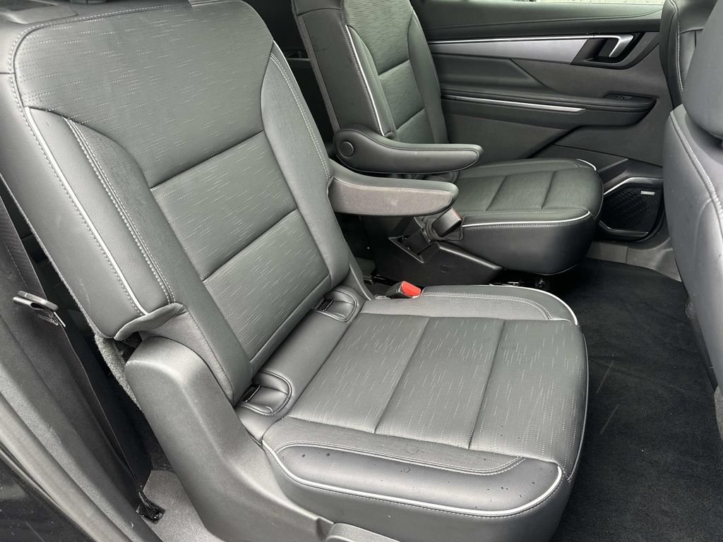 Used 2026 Buick Enclave Sport Touring FWD image 25