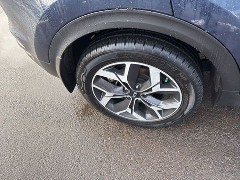 Used 2022 Kia Sportage EX w/ EX Technology Package image 34