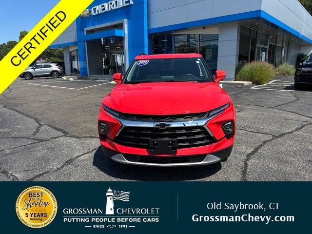 Used 2025 Chevrolet Blazer LT w/ Sound & Technology Package AWD/4WD image 4