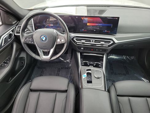 Used 2023 BMW i4 eDrive35 RWD image 12