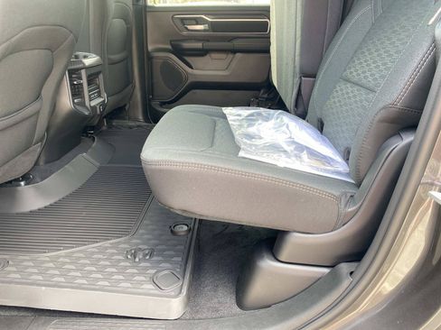 New 2026 RAM 1500 Big Horn AWD/4WD image 12