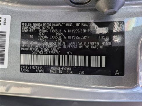 Certified 2026 Toyota Sienna XLE FWD image 26