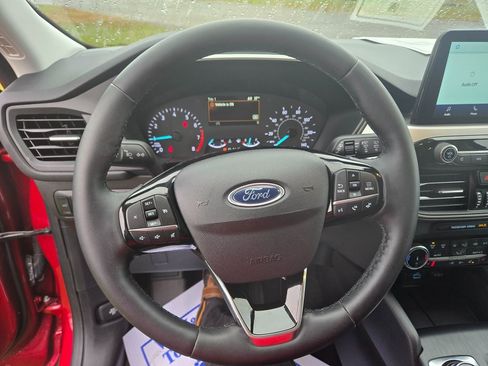Used 2022 Ford Escape SE w/ Convenience Package image 10
