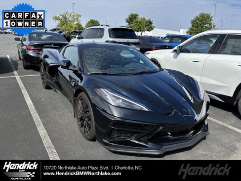 Used 2024 Chevrolet Corvette Stingray Preferred Cpe w/ Z51 Performance Package RWD image 1