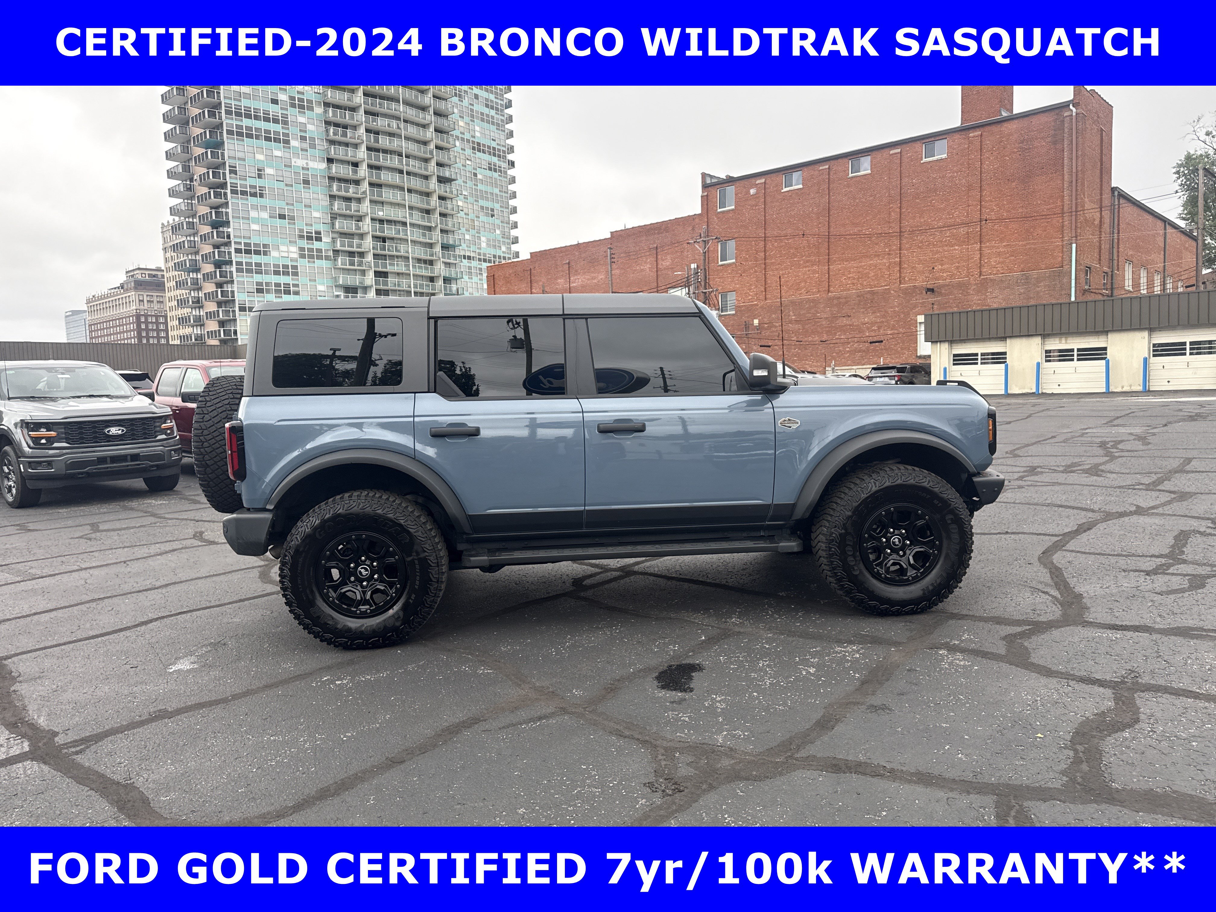 Used 2024 Ford Bronco Wildtrak AWD/4WD image 1