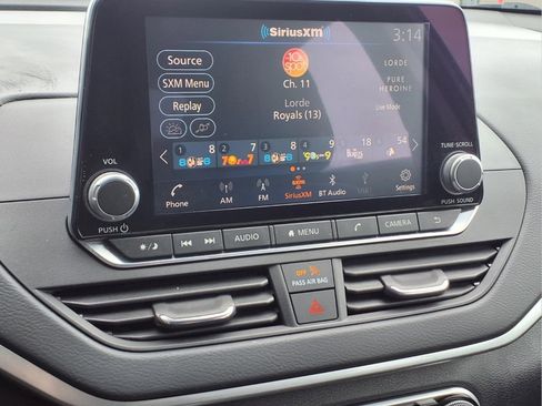 Certified 2022 Nissan Altima 2.5 SV image 25