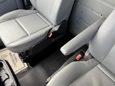 Used 2018 Ford Transit 250 148 Low Roof image 25