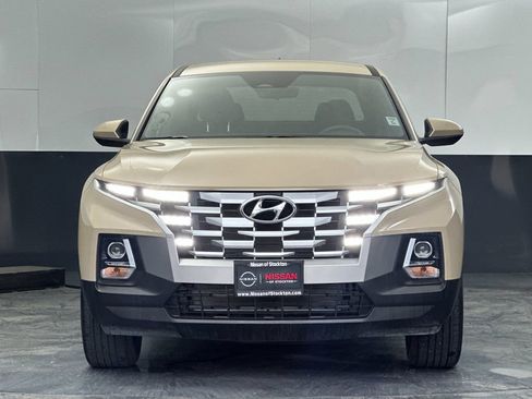 Used 2023 Hyundai Santa Cruz SE image 8