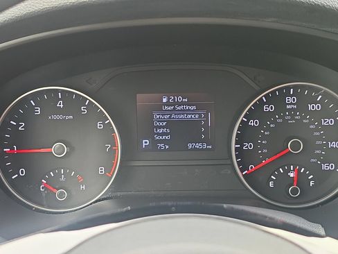 Used 2020 Kia Sportage LX FWD image 14